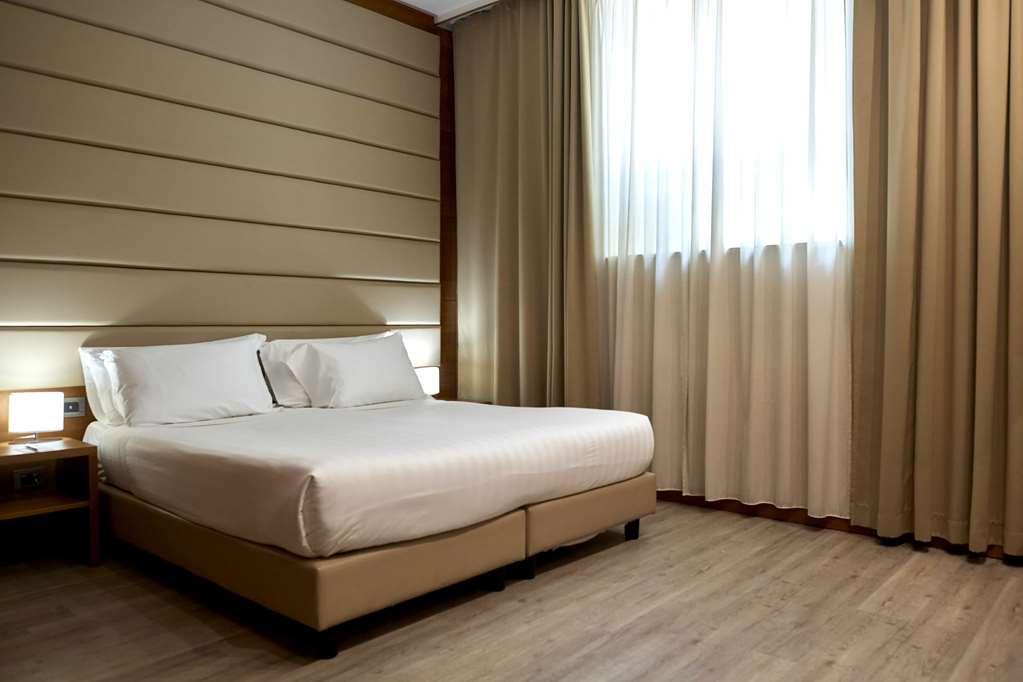 Occidental Aurelia Hotel Roma Phòng bức ảnh
